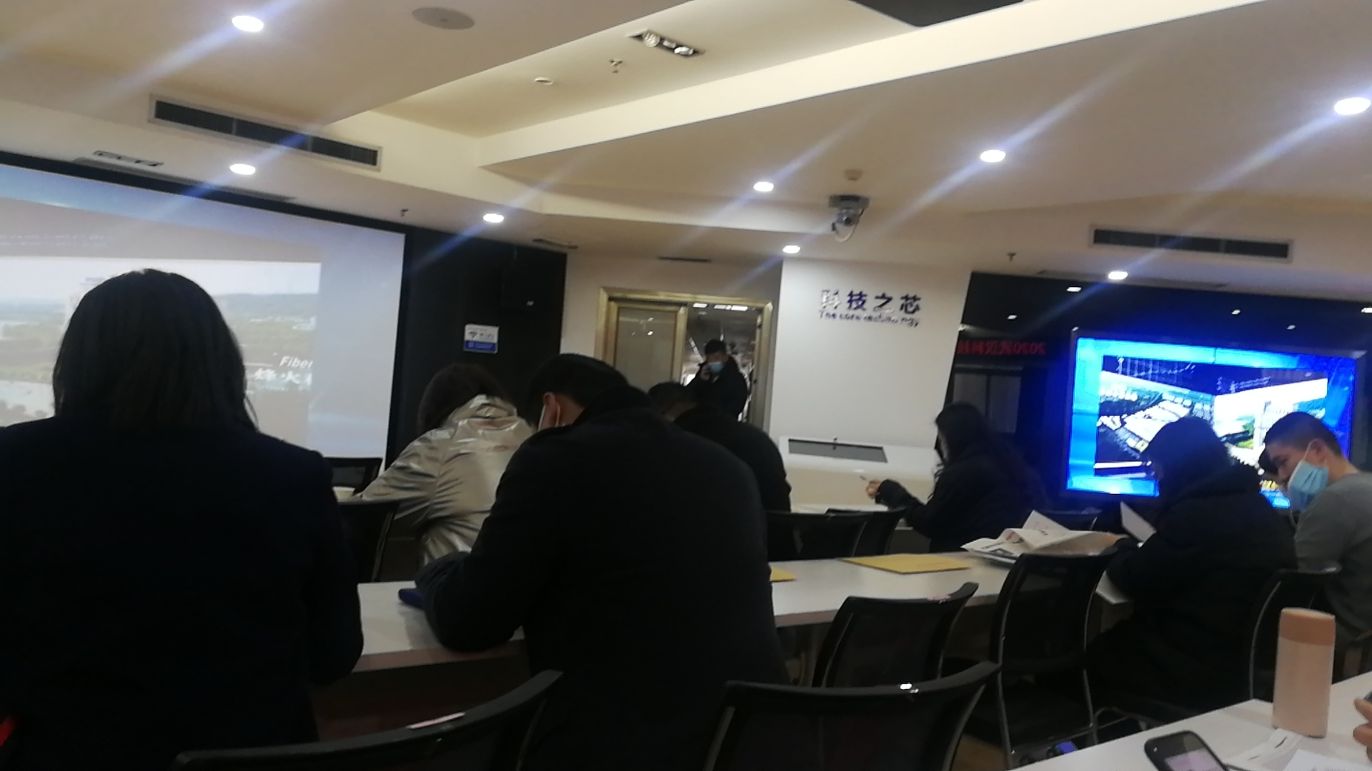 湖北格瑞乐参加武汉科技创新企业领跑者活动服务政策宣讲会