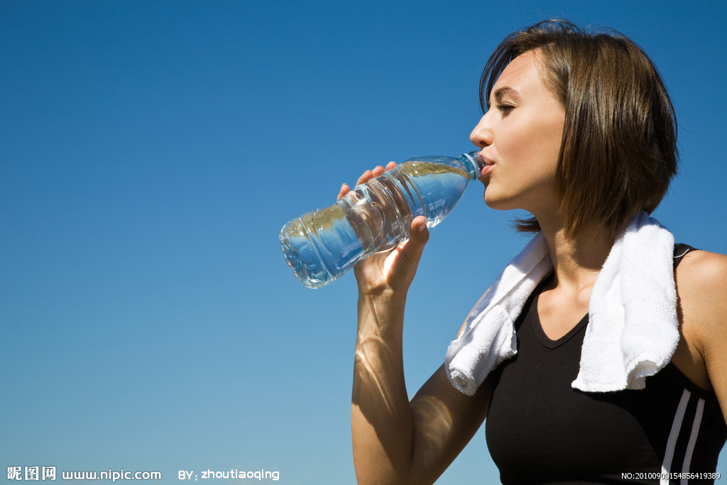 教你健康科学喝水！